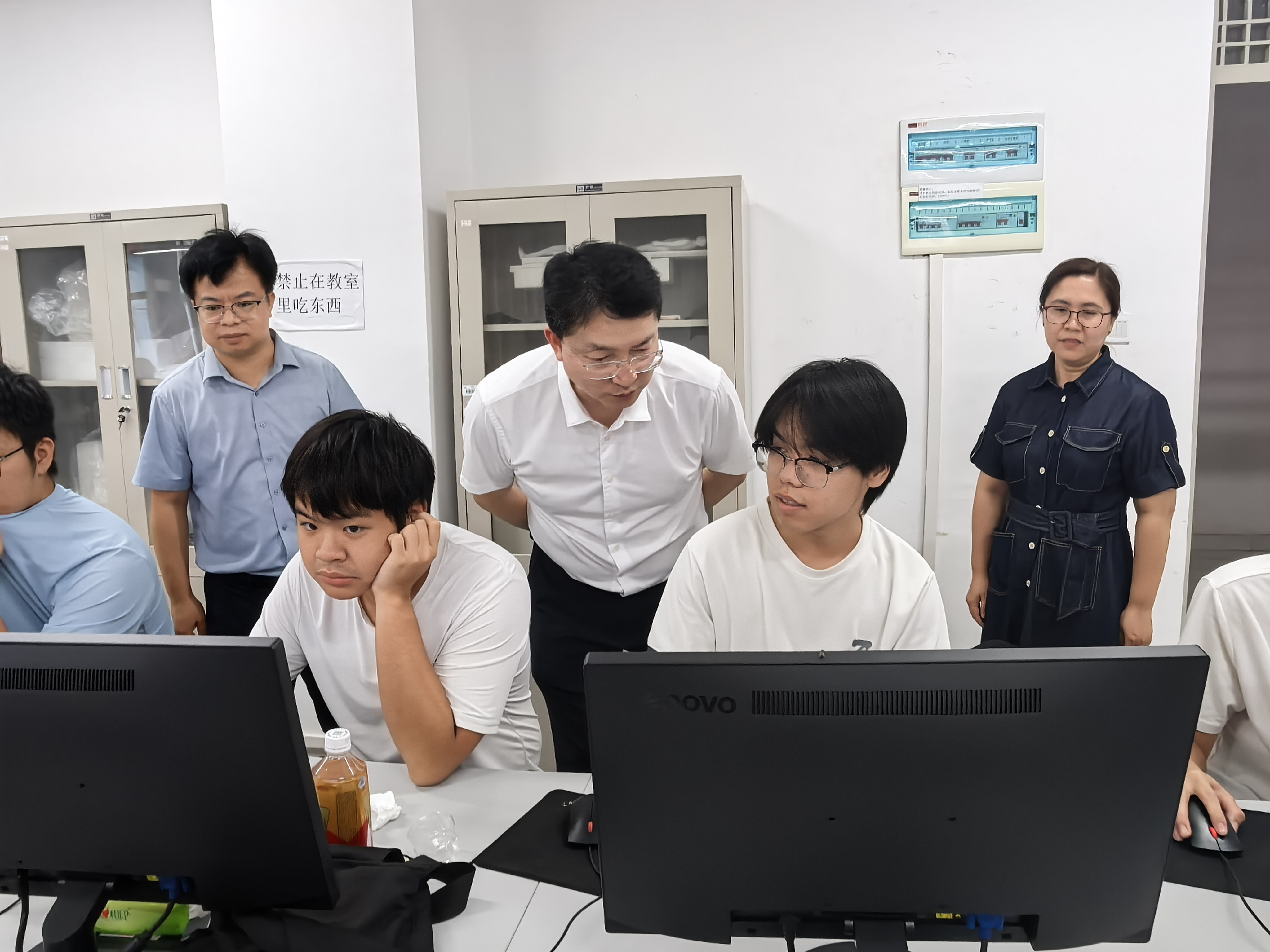 图2.jpg